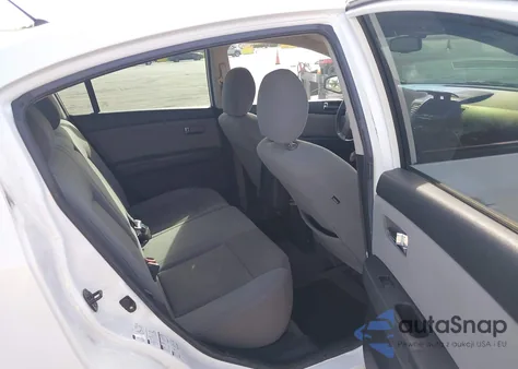 2011 Nissan Sentra 2.0Sr из США, поврежденный, VIN 3N1AB6AP7BL628417